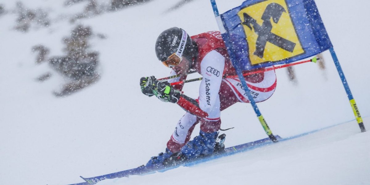 OBERGURGL,AUSTRIA,02.DEC.20 - ALPINE SKIING - FIS European Cup, giant slalom, men. Image shows Christian Borgnaes (AUT). Photo: GEPA pictures/ Patrick Steiner