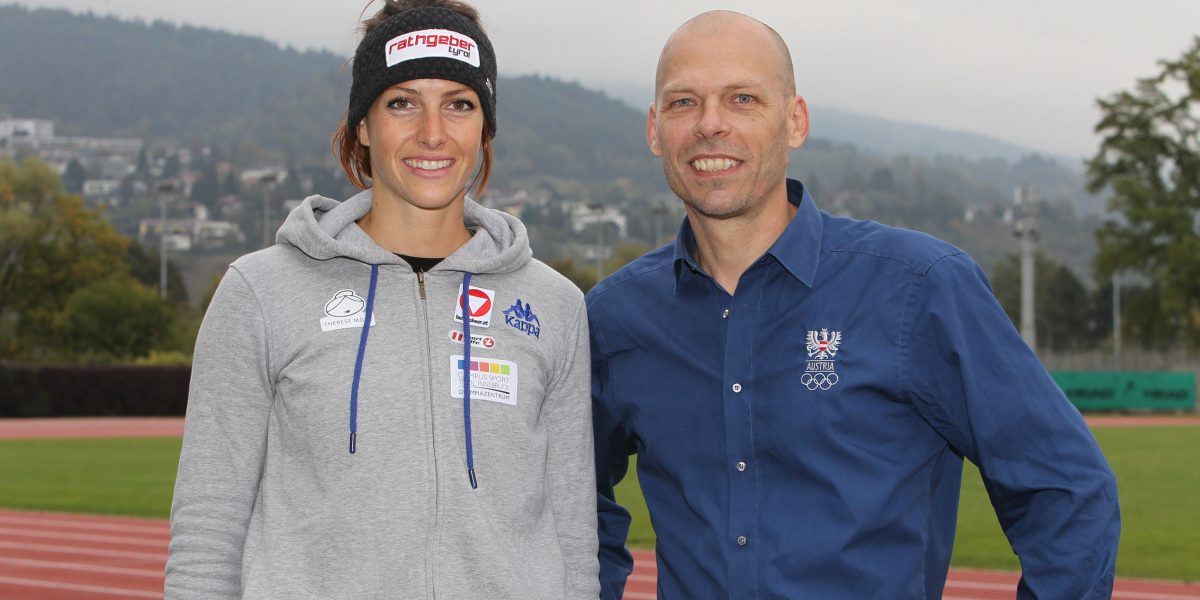 INNSBRUCK,AUSTRIA,10.OCT.16 - SKELETON - Media day with Janine Flock, press conference. Image shows Janine Flock (AUT) and sporting director Christoph Sieber (OEOC). Photo: GEPA pictures/ Michael Kristen