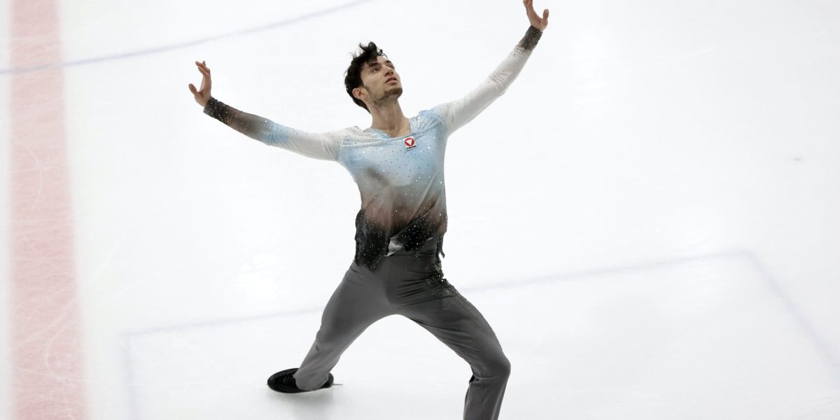FIGURE SKATING – AUT-championships SANKT POELTEN,AUSTRIA,18.DEC.22 - FIGURE SKATING - Austrian championships, master class, men, free skating. Image shows Maurizio Zandron (AUT). Photo: GEPA pictures/ Walter Luger