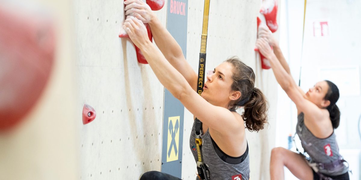 CLIMBING – Austrian Climbing Summer Series INNSBRUCK,AUSTRIA,10.JUL.20 - CLIMBING - Austrian Climbing Summer Series, speed, ladies. Image shows Alexandra Elmer (AUT). Photo: GEPA Pictures/ KVOE/ Heiko Wilhelm